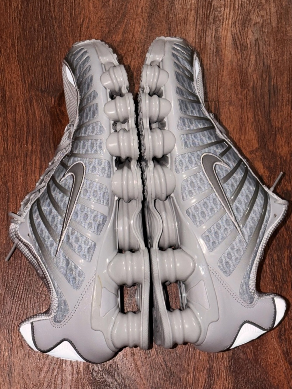 Nike - Picture 12 of 15